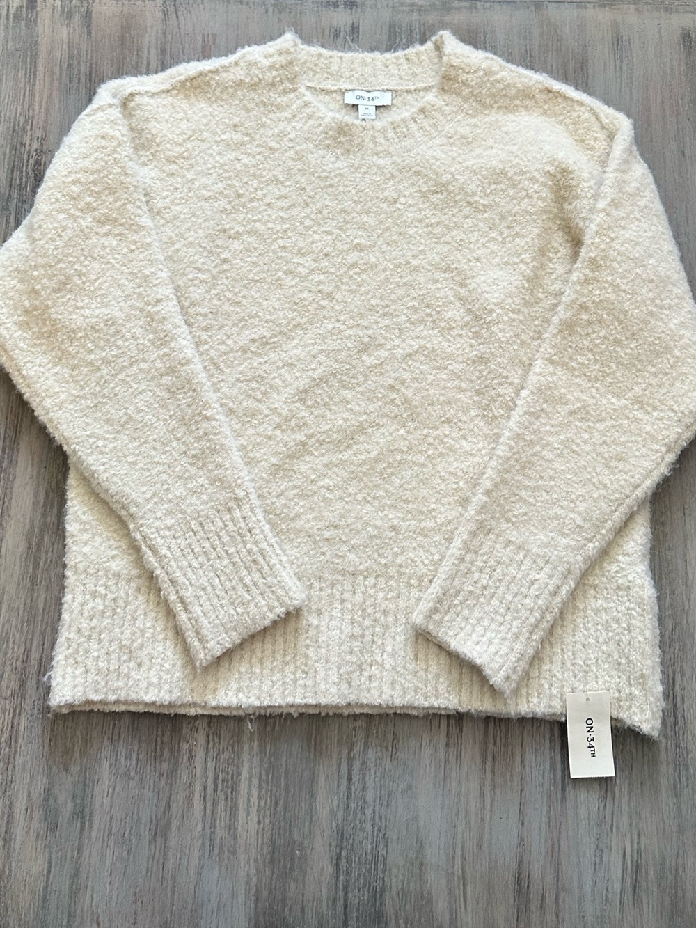 On 34th Women’s Cream Cozy Bouclé Crewneck Sweater